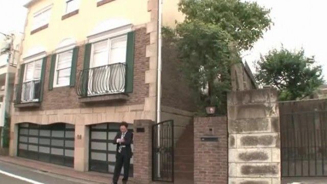 夫の目の前で犯された幼妻 笹原りむ