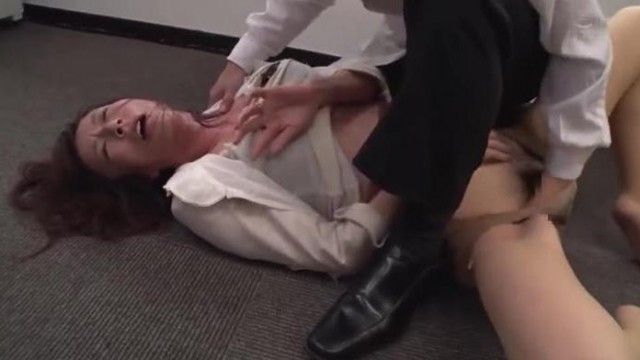 気が済むまで私を犯して下さい…。 澤村レイコ
