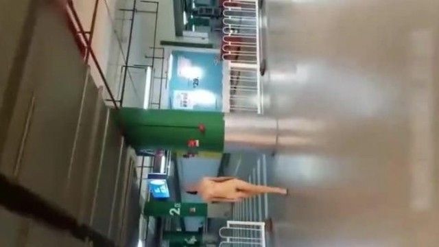 北京天使大胆全裸露出