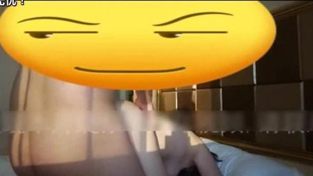 電話不倫（彼氏に隠れて浮気）オーガズム絶叫ババア