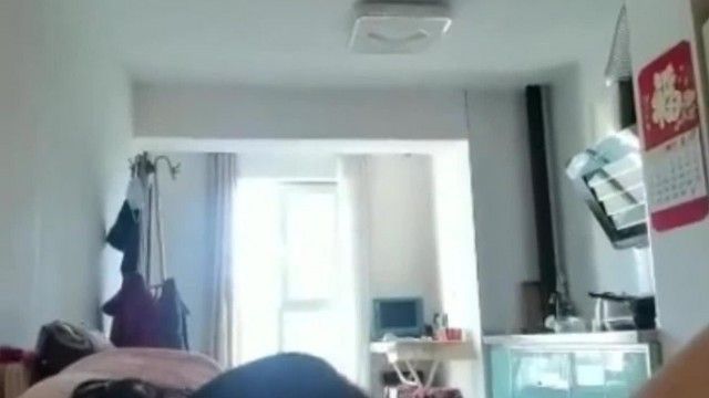 [Short video area] I couldn't hold it back and shot my classmate's mother in the mouth.