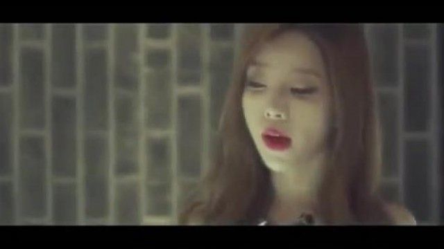 マスターは MV に大人のアクション シーンを散りばめ、セクシーでエキサイティングな大人の PMV 韓国ガールズ グループ 3V in 1 を追加しました。