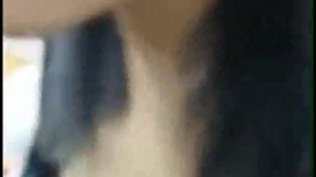 ブラジャーを着けていない女子生徒が教室で彼氏とセックスしているというインターネットスキャンダルがTwitterで流出した この対話は非常に意味深いものだった。