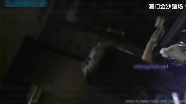 91康先生9月新作-应91网友赞助再次前往武汉操99年武汉幼教美女小小制服定制版,边吃鸡巴边和男友讲电话,近景拍摄!