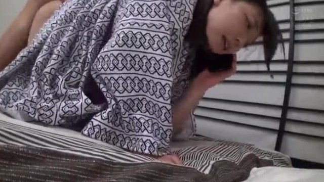 語学学校研修NTR 女子大生の純情彼女とチャラ男の泥酔セックス中出し映像 渡辺海緒