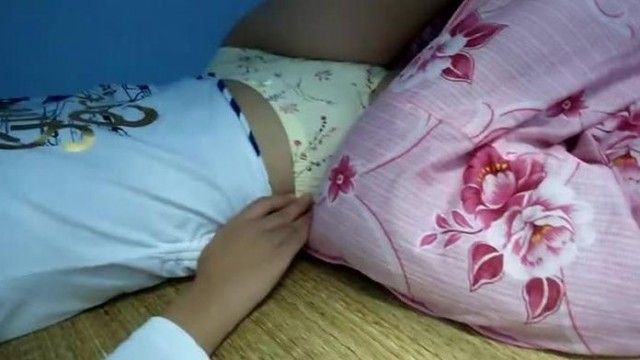 国内ハイビジョン盗撮カメラが女子寮に潜入ノーパンで寝ている女子生徒を隠し撮り アワビはとても柔らかい 1