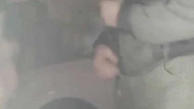 [精选直播!]变态正妹和两位阿伯在路边打野砲! :我都不知道自己经历了甚么