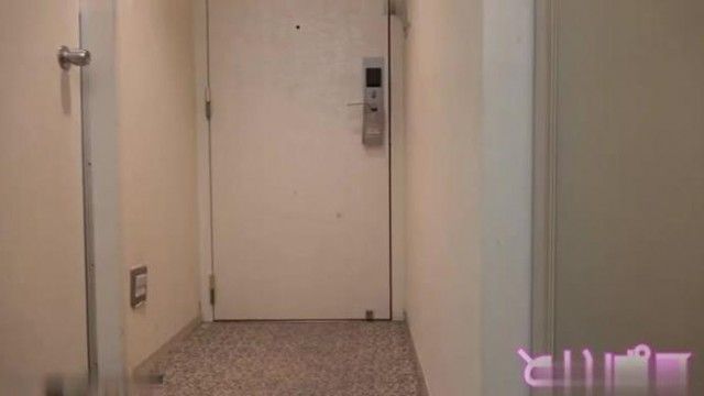 【無碼流出】音梓無碼流出!!19歲快樂的開鮑日記
