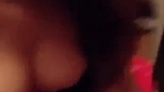 巨乳の僕の彼女は揺れ方を知っている！彼氏が気持ち良くなるまで腰を乗り続ける