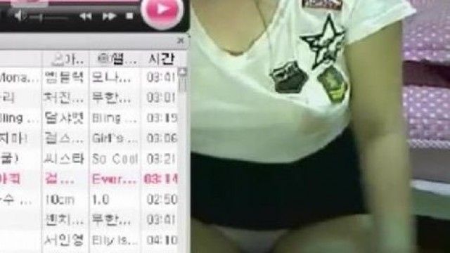 视讯主播-孩子蹲26