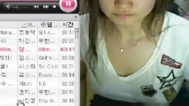 ビデオアンカー-子供しゃがむ35