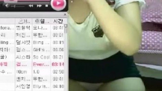 视讯主播-孩子蹲22