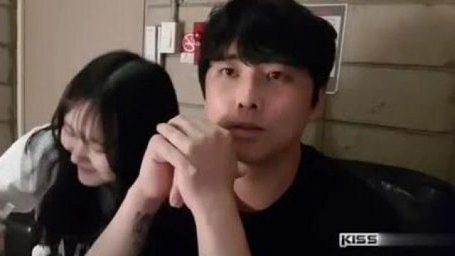 [韩国] 韩国吹吹哥最爱和女友在直播上吹吹~直接把巨乳掏出来玩~