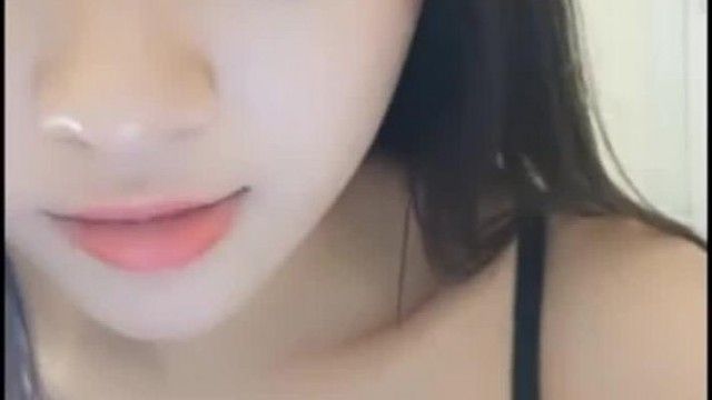 超嗲主播脱衣直播完 现在才正要进入高潮