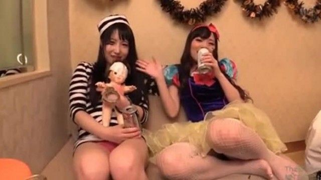 万圣节角色扮演性爱派对～干了好多可爱的素人娘大丰收