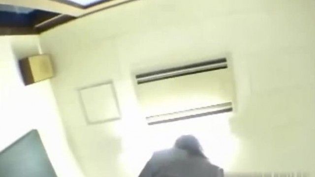 内衣外露