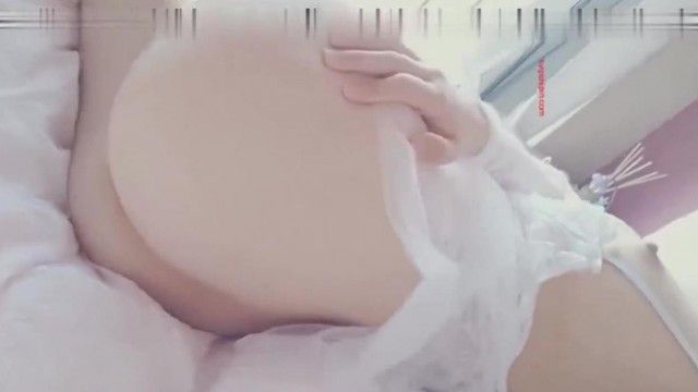 『惡犬』大尺度VIP版新作-新娘套裝女神墮落 淫蕩揉玩超粉嫩浪穴 嫵媚呻吟高潮