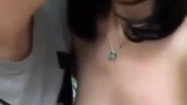 小骚逼跟送快递的炮友激情啪啪秀