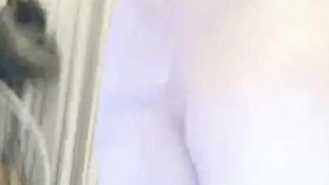 颜值不错美女主播私人玩物七七1112自慰大秀 身材也好 自慰喷水 十分诱人