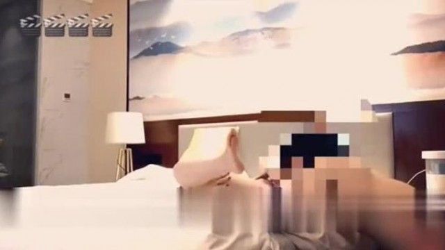 Deep penetration of mature English teacher without condom