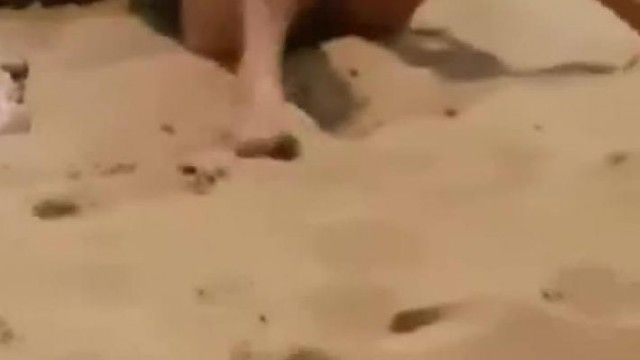你没发现我躲在角落...
