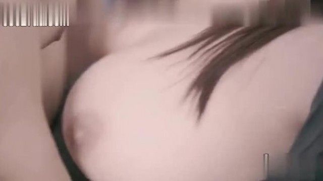 カン先生の2019年豪華新作・巨乳ピアノの女神の喘ぎ声 ピアノの前で巨乳女子校生を後ろから犯す耽美楽園風。