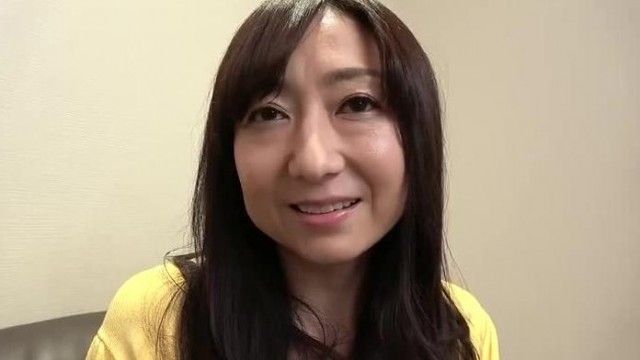 素人生撮りドキュメント五十路妻の性欲「あ～、オメ○に欲しかったのー！」