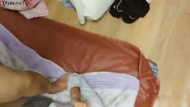 [韓國] 女大學生自拍流出!!肉棒插完蜜穴後直接堵住你的嘴!!