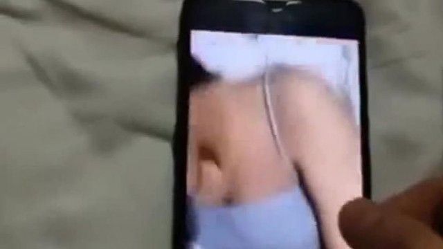2000年代以降の専門学校の寮でのクレイジーな多性愛の乱交、セックスと喫煙を同時に行うという非常に社交的な行為