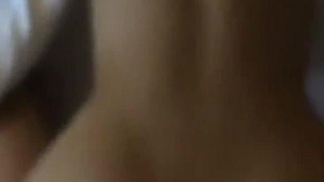 最新推特约炮大神JOKER约啪新作-约操极品细腰美臀小护士玲儿 后入顶操不停浪叫 完美露脸