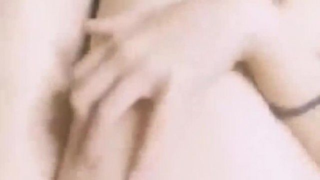 台湾露脸三点全露一次吃2屌好爽 被操坏掉的脸全裸 一丝不挂的全身入镜