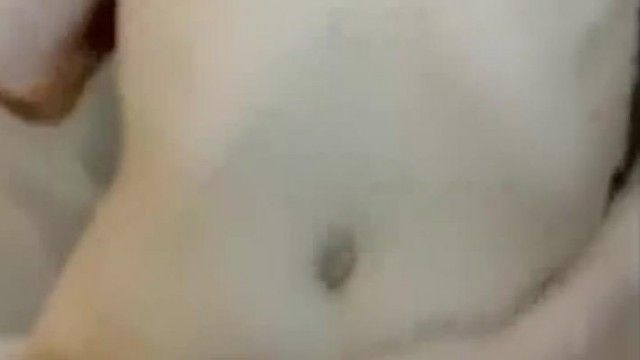 台湾处男杀手找不到小穴的处男插入三秒后射精