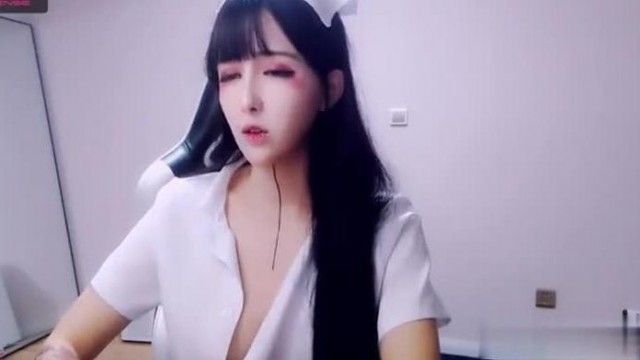 매우 달콤하고 귀엽고 가슴이 큰 중국 미인 Cutedami 해외 비디오 사이트에서 생방송, 매우 유혹적