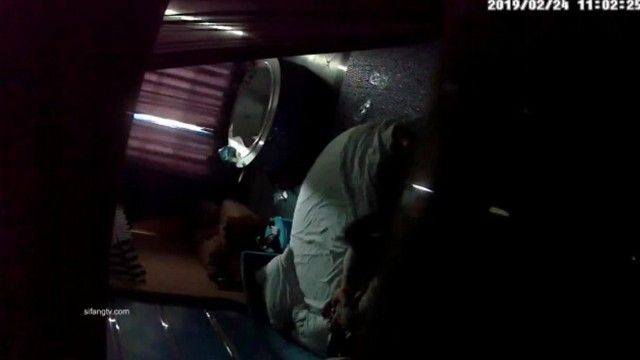 情侣主题酒店偷拍妹子被干到脚软 骚逼淫荡对白