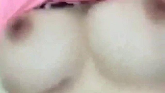 黑道强奸一边操一边哭