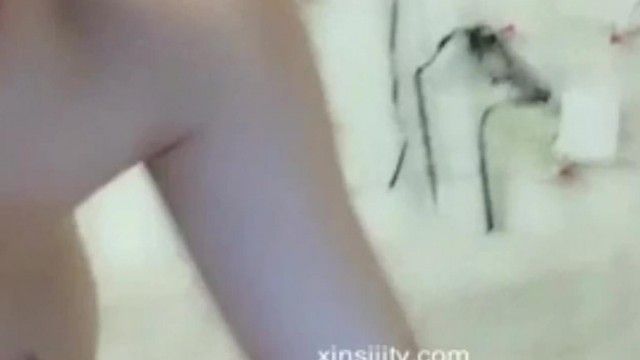 The best loli goddess Yaoyao and the little fairy interact passionately with the brave sex partner. The school girl in uniform is hugged and fucked so excitingly. She has a lot of cum on her face.