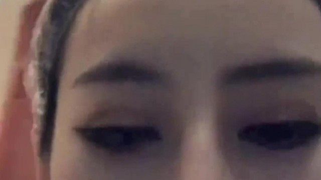 花椒女神 曼曼与这几天刷了很多礼物的大肚腩中年大叔酒店约炮 话说我真羡慕大叔有钱