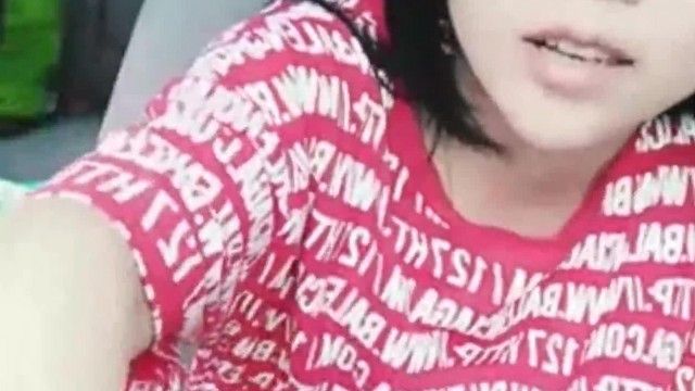 Internet celebrity female anchor and rich male fan who likes to fuck in the ass outdoors