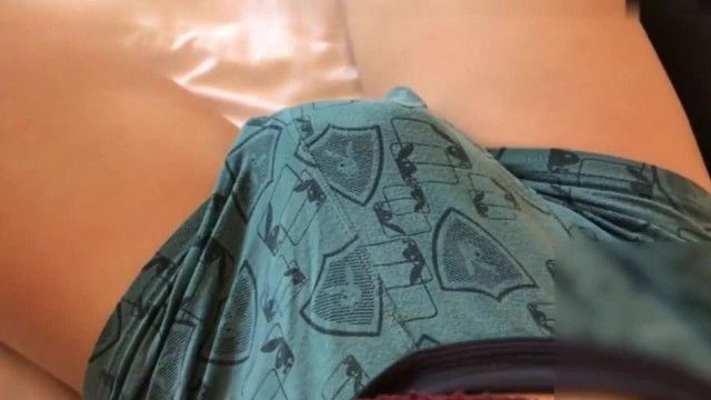 ブーツの下の紳士 - 福建省アモイ。かわいいストッキングとパンティを履いてマンコに射精する彼女とデート。