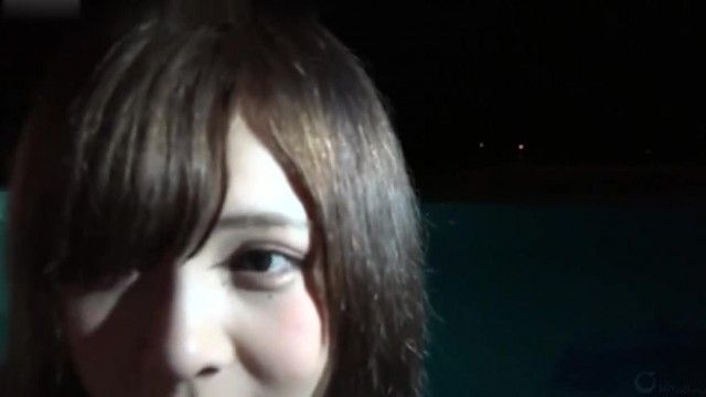 最新流出富二代马尔代夫游玩全包新生代卡哇伊美少女嫩妹嗲声嗲气超可爱白天游玩晚上激情淫水超多享受年轻的气息