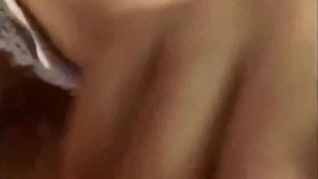巨乳とプリプリ尻を持った超セクシーな女の子が淫語を言っていじめます。お金持ちの二代目に犯されて大量のザーメンが出ました～