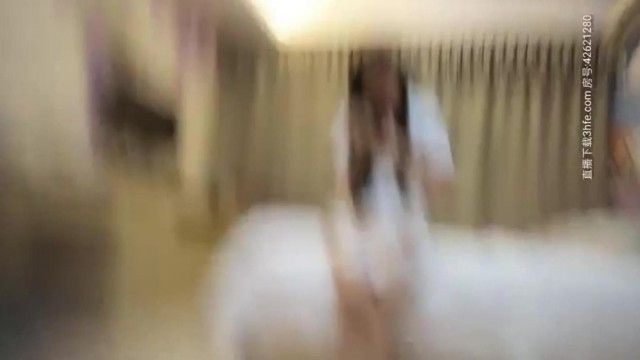 《村長尋花》與高顏值長腿妹約啪，就讓村長好好用肉棒照顧美女村民吧~