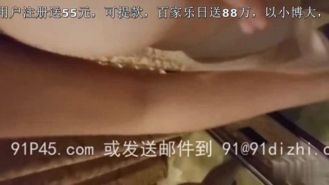 极品巨乳妹矇眼吃鸡~今天小穴準备好让哥哥玩了！