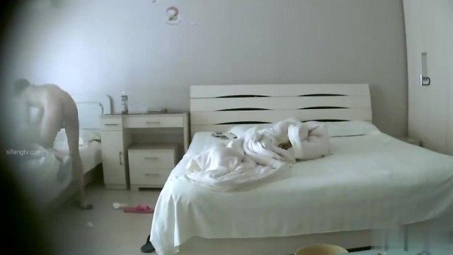 超级天然巨奶少妇宾馆约会小青年，直接操一炮体验女上位的快感！