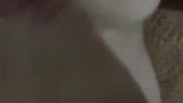 Bag milk is back! My sister protects her breasts from being attacked by others!