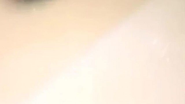 浴室激戰！小哥哥和馬尾小妹的穴穴完美結合！
