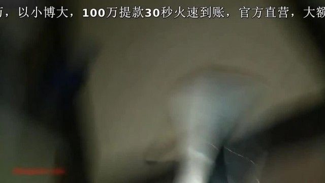 本物の自撮りと個人的に収集した作品。気質の非常に味のある若い女性が恋人に気絶させられ、友達を一緒に遊ぶように誘った。二人は交代で激しくセックスし、中出しした。