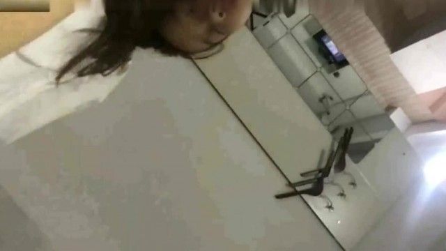 巨乳妹子被下药肆意玩弄 操的爆乳乱颤都没干醒 最后中出内射