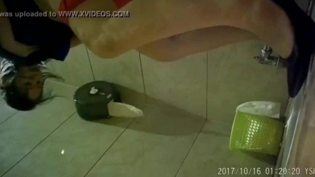 中國內某飯店會所KTV內女廁偷拍偷窺集28