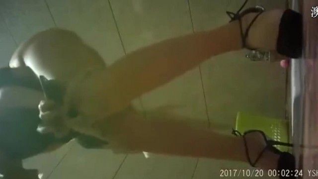 国内クラブKTV女子トイレの赤裸々ショット集レビュー